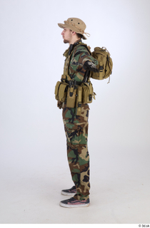 Weston Good Seal Gunner 2 t poses whole body 0002.jpg